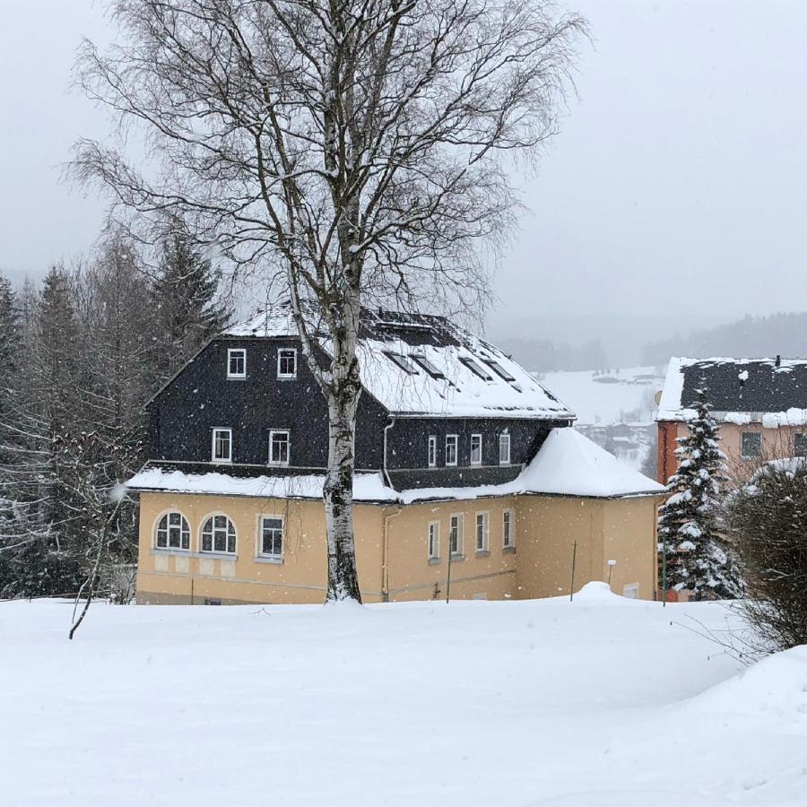 Villa Hainberg Rauschenbach Buitenkant foto